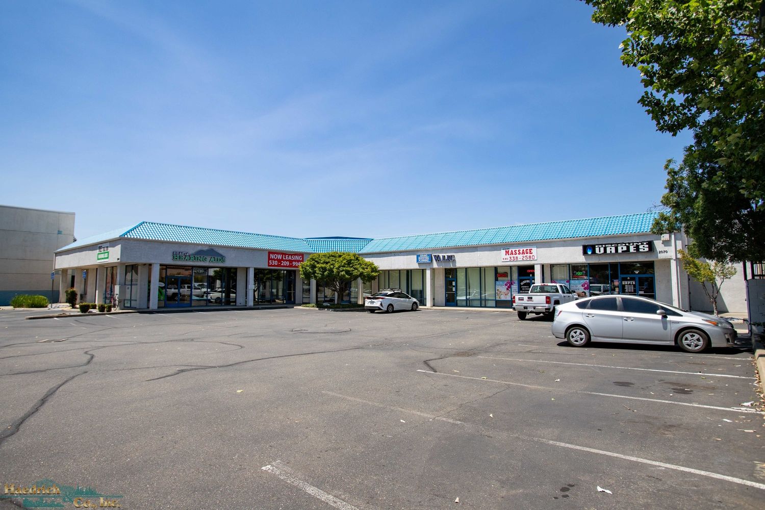 Multi-Tenant Commercial Building: 2070 Churn Creek Rd, Redding, CA 96002